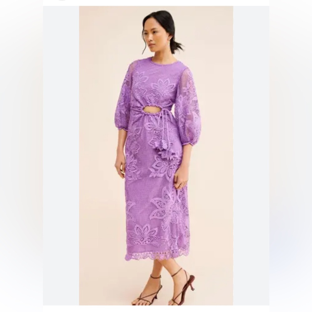 NWT  FARM Rio Lilac Guipure Cut Out Midi Dress Size Large